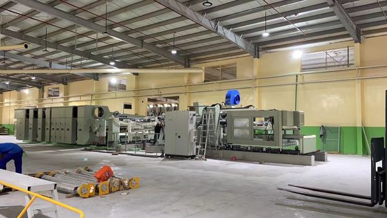 Профессиональный длительный срок службы Flexo Четырехцветная печать Slotting Die Cutting Machine