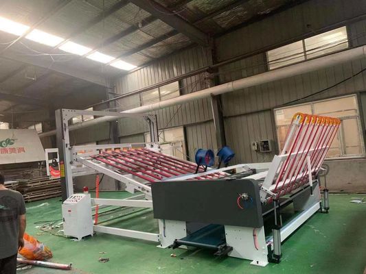 4500 кг Стабильная флексорежущая машина с канавкой Автоматический наборник для волнистой флейты