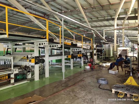 Автоматическая 3 Ply 5 Ply коругирующая машина для коругирования листов с регулировкой частоты 0,75 КВт