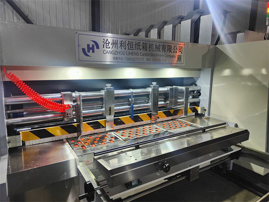 Автоматическая проводка с краем питания Flexo Четырехцветная печать Slotting режущая машина